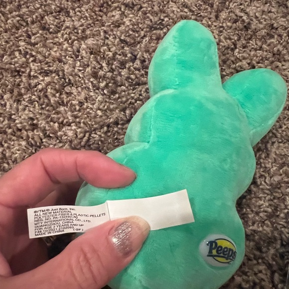 Peeps Bundle of Green Stuffed Peep & Set of New Yellow Peep Fabric Shoe Tie Ons - Picture 4 of 6